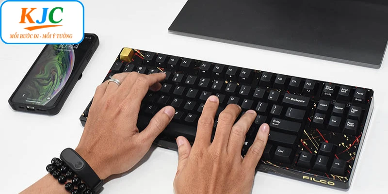 Giải siêu đánh máy Mộc Bài vận hành thế nào? Giải siêu đánh máy Mộc Bài vận hành thế nào?